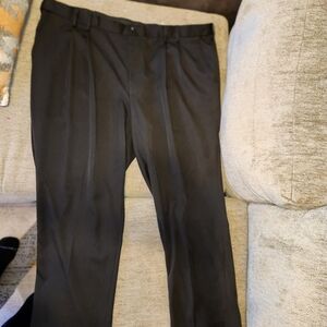 Izod Men's Charcoal Dress Pants